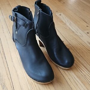 No. 6 Black Leather Ankle Boots